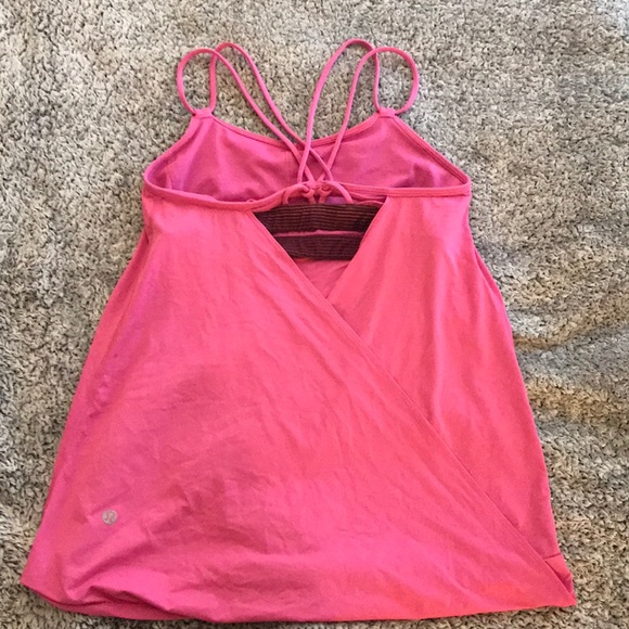Lulu Lemon Tank - Picture 2 of 4